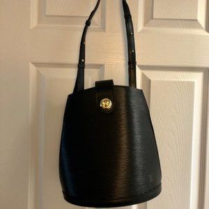 Louis Vuitton Cluny Black Epi Leather Shoulder Bag